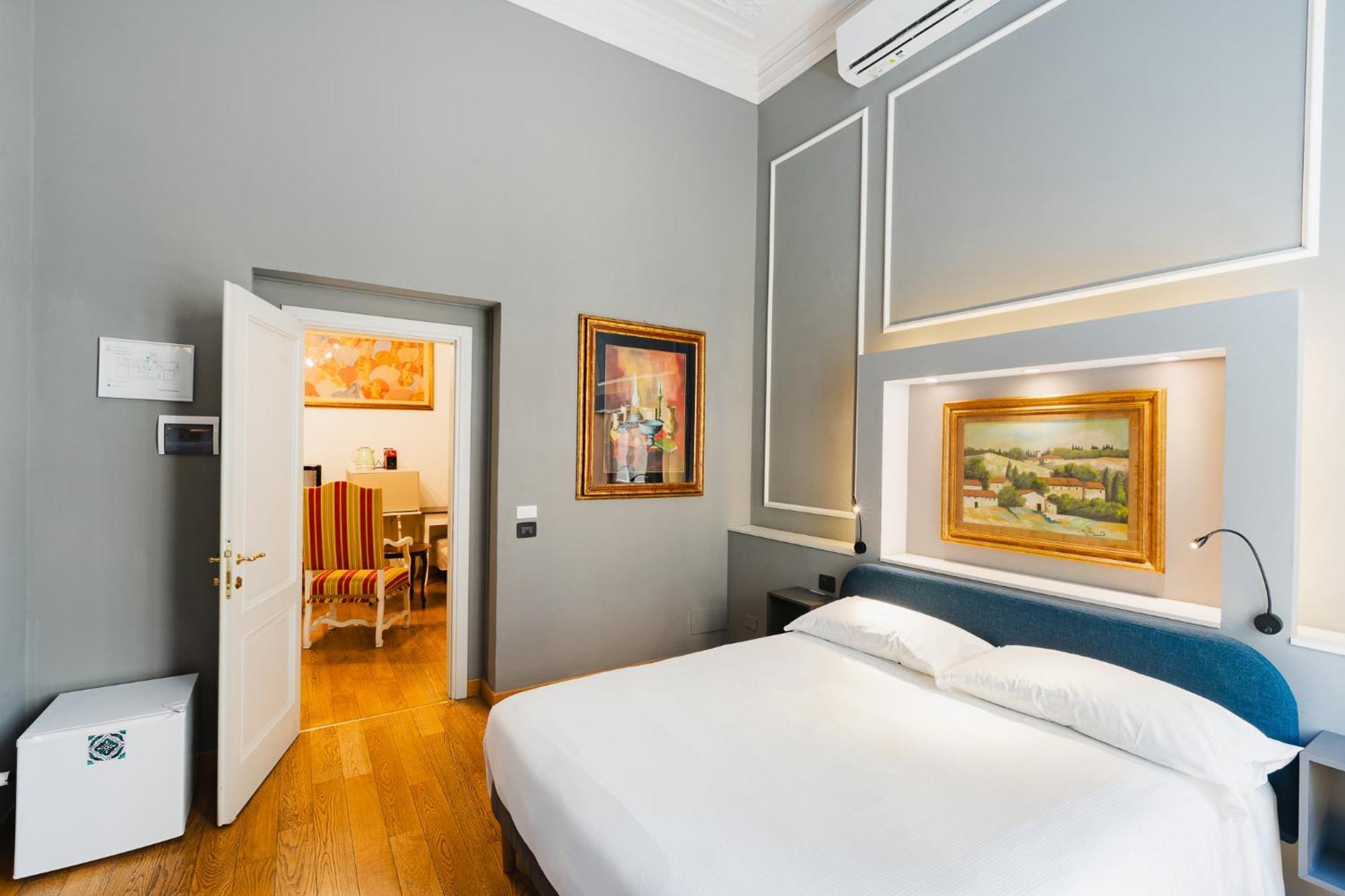 Am Collection Cavour Bed & Breakfast Florence Exterior photo