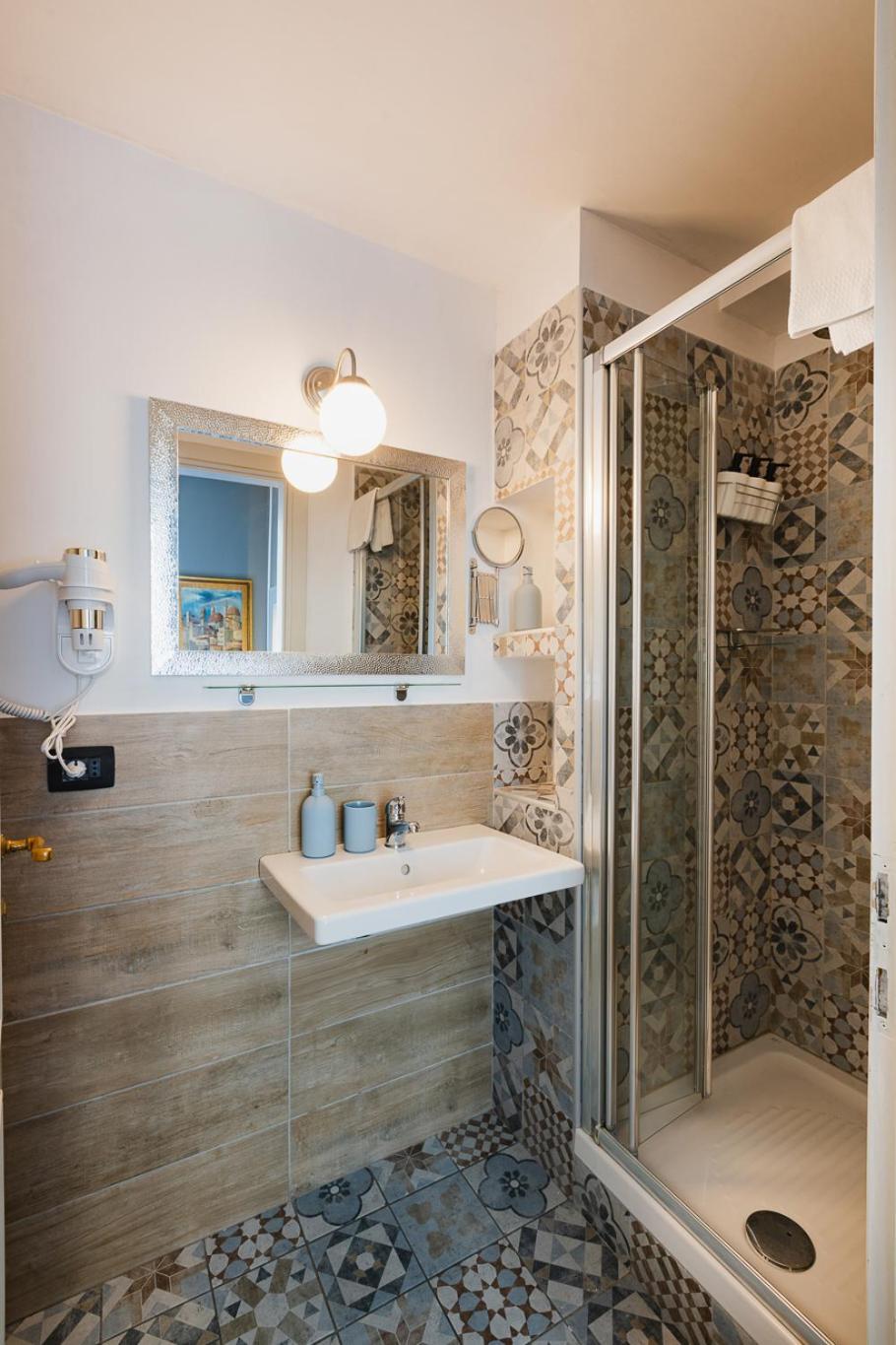 Am Collection Cavour Bed & Breakfast Florence Exterior photo